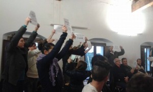 La nostra protesta in Consiglio Comunale